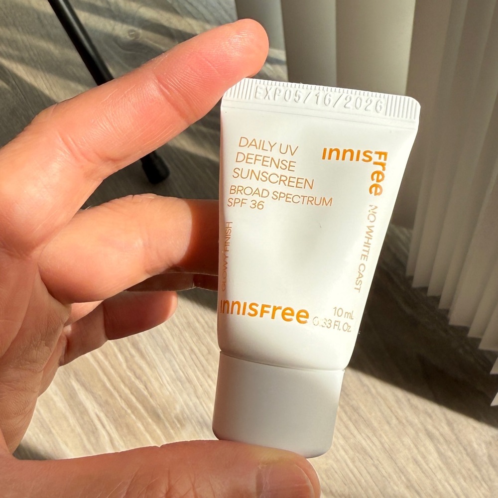 innisfree Daily UV Defense Invisible Broad Spectrum SPF 36 Sunscreen-10ML